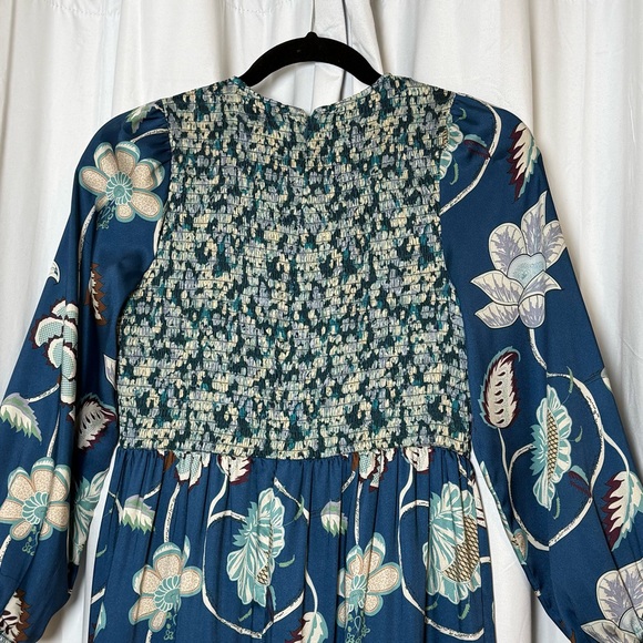 Tuckernuck Libby Floral Maxi Dress Blue Geranium Smocked Small - Picture 9 of 15